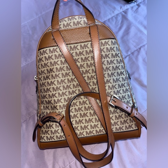Brand New Michael Kors Backpack - Picture 3 of 6